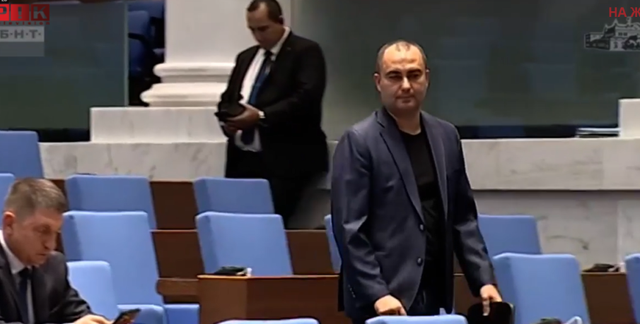 ПИК TV: Депутатите отново провалиха кворума, регистрираха се едва 111 (ОБНОВЕНА)