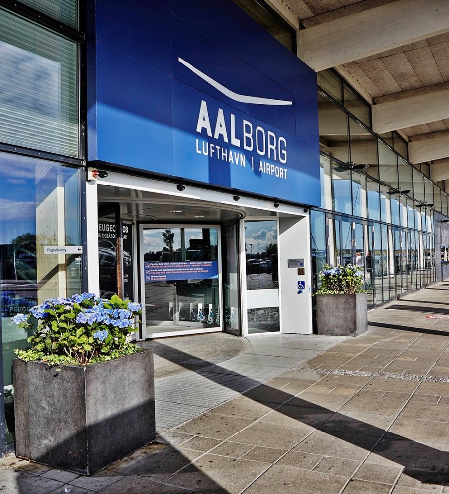 Отново дронове над Дания, летището затвори за кратко