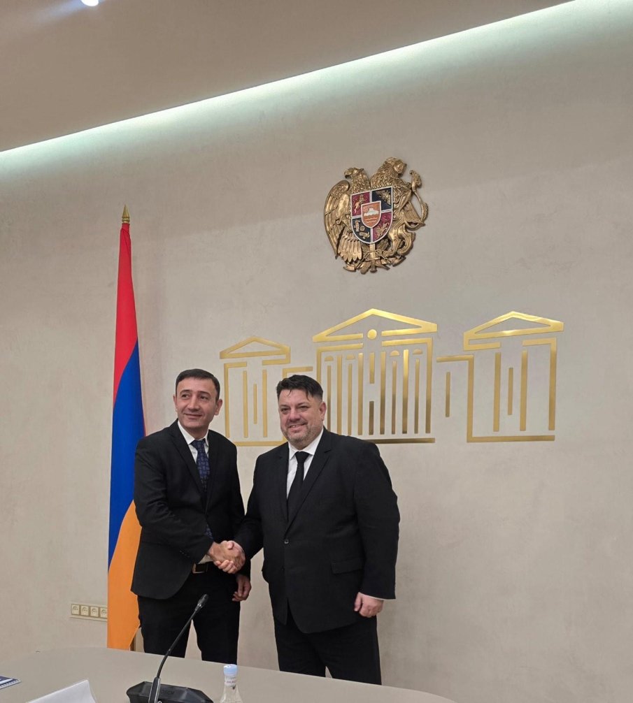 Вицепремиерът Атанас Зафиров се срещна с Групата за приятелство в арменския парламент