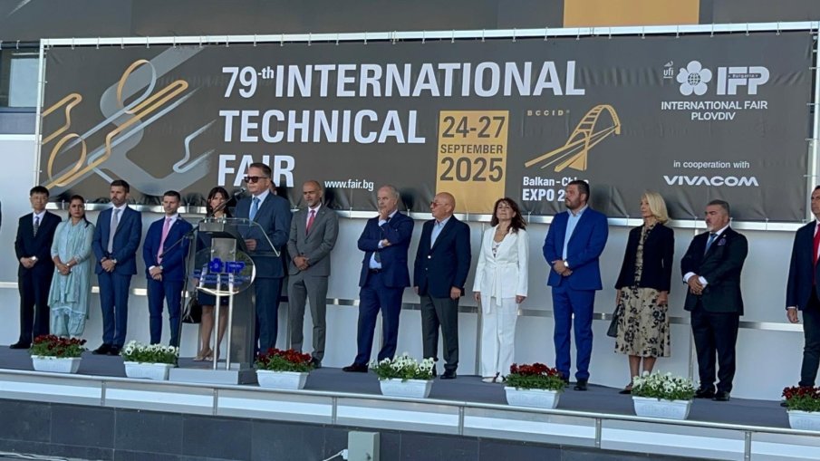 Зам.-министър Барбалов: Българската индустрия заема 22 % от БВП за 2024 г.