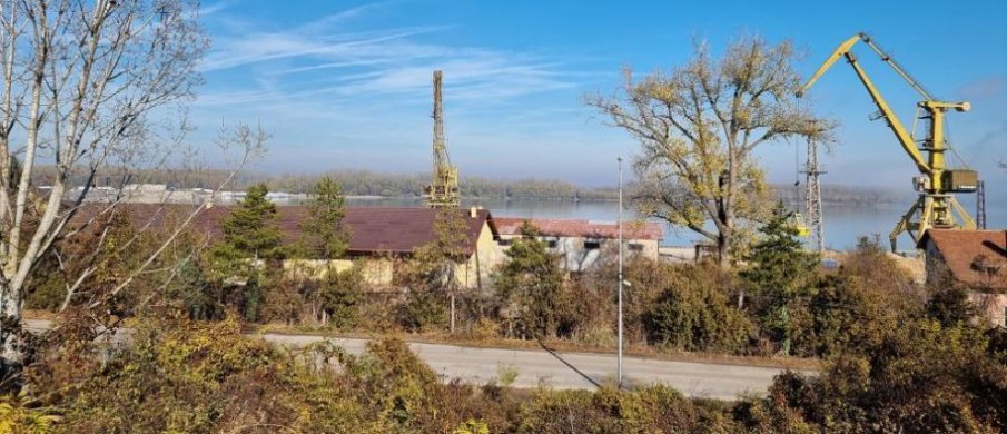 Временно спряха фериботната линия „Оряхово-Бекет“