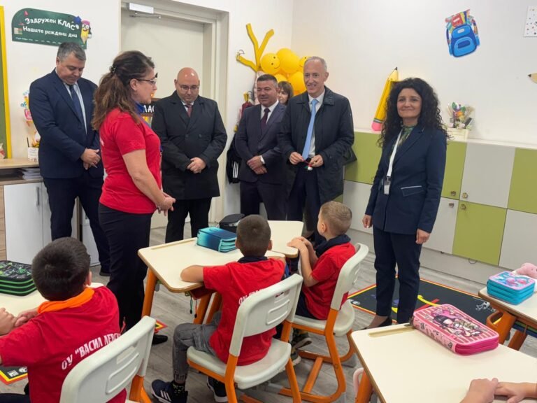 МОН: Проекти за близо 20 млн. лева се изпълняват в училища в Разградско