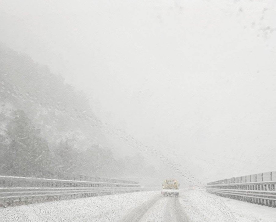 АПИ докладва: Възстановено е движението по магистрала Хемус