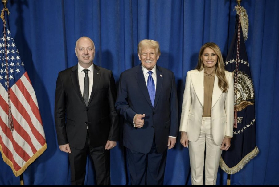 Шефът на правителствената пресслужба с ПЪРВИ КОМЕНТАР пред ПИК истински ли е Тръмп на снимката с Росен Желязков