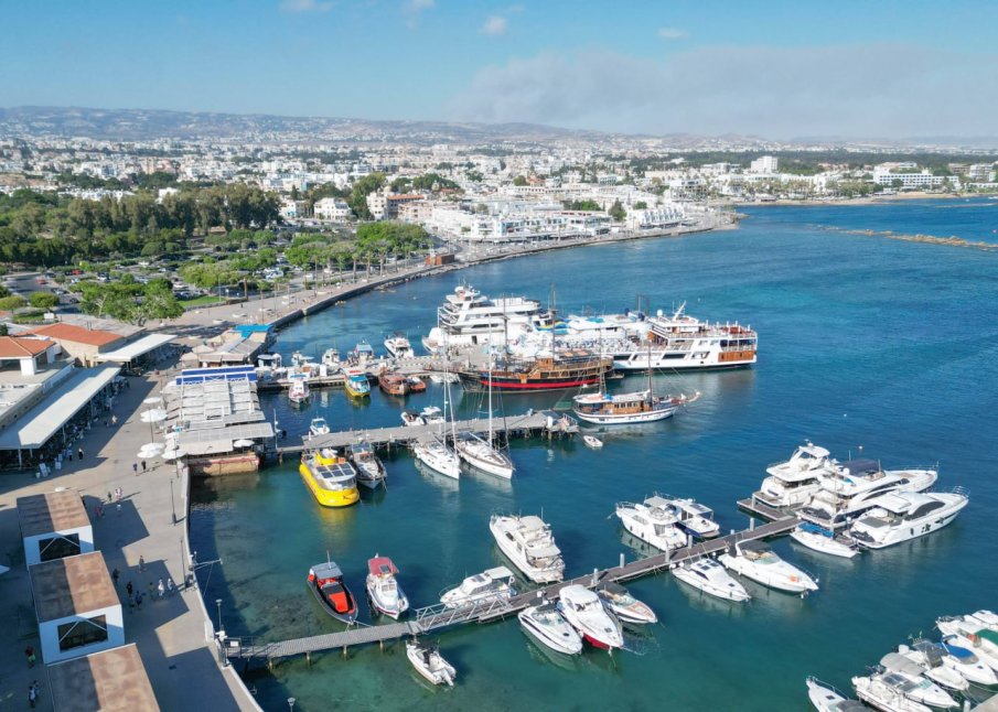 От Пафос и Кайрат до Бодьо Глимт - екзотиката на Шампионска лига