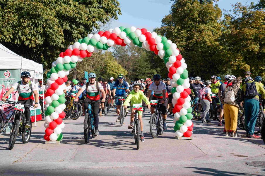 „Вело Пулс Пловдив“ и болница Пълмед: Спортувайте, за да пазите сърцата си здрави! (СНИМКИ)