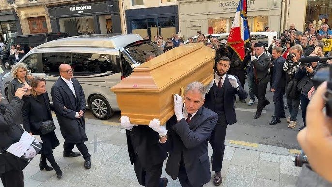 ПОСЛЕДНО СБОГОМ: Изпратиха киноиконата Клаудия Кардинале под звуците на „Имало едно време на Запад