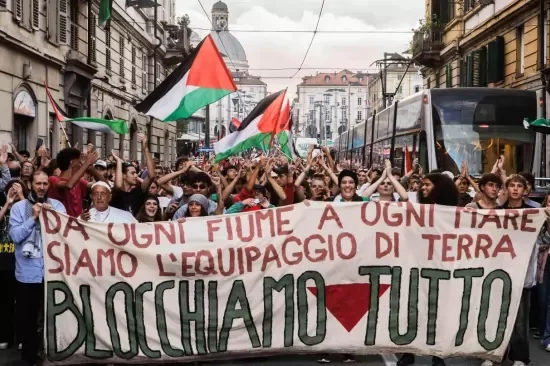 Среднощни протести в Италия срещу блокирането на кораби от флотилията за Газа