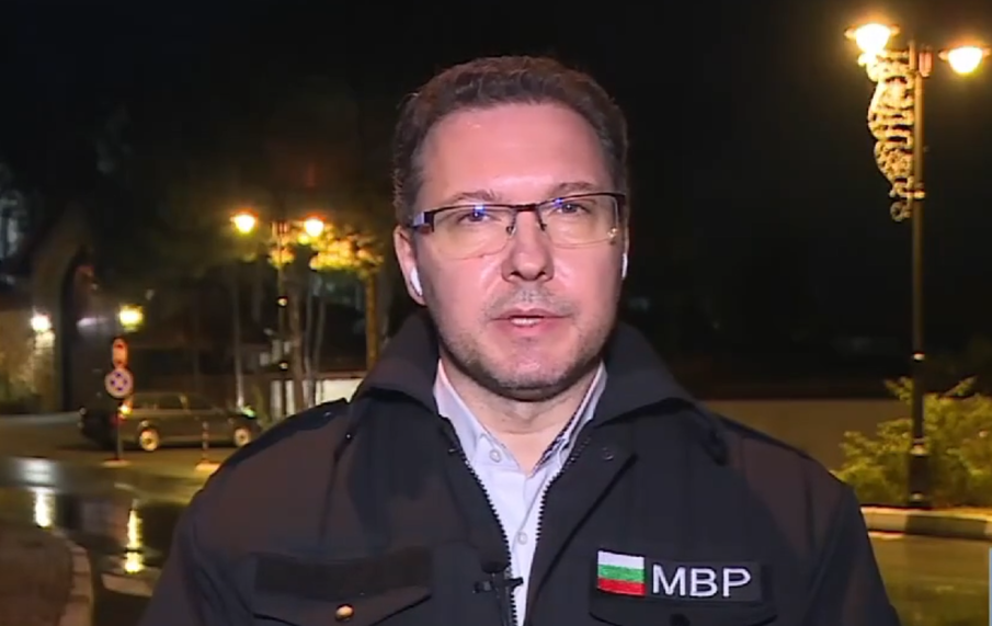 Вътрешният министър Даниел Митов: Издирваното семейство в Свети Влас е спасено