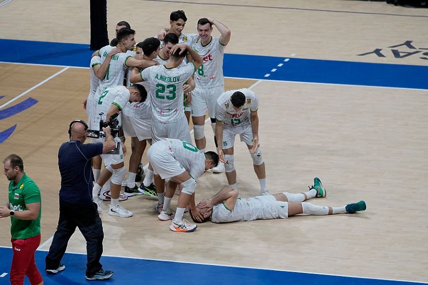 ПРИЗНАНИЕ: Роби Уилямс поздрави България за подвига на волейболистите ни