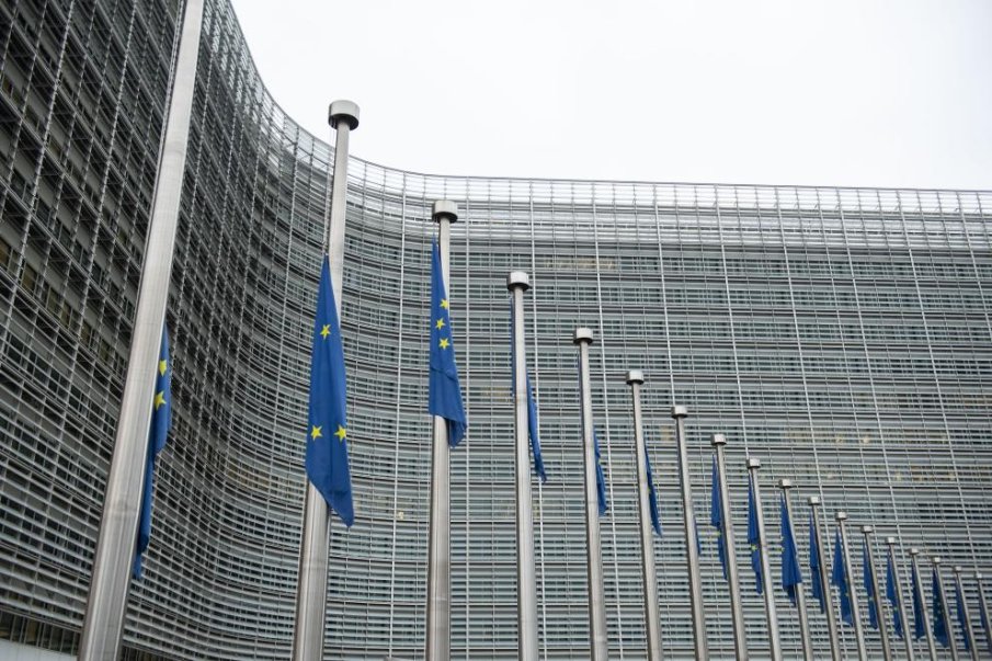 ЕС удължава санкциите срещу руски граждани и организации, свързани с хибридни дейности