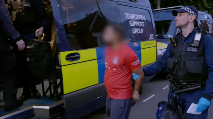 Лондон под обсада на джебчии: Нови подробности за българите, замесени в схема с кражби на телефони