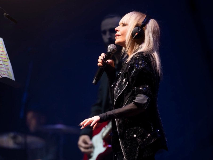 Жена е била нападната от възрастен мъж на концерта на Лили Иванова в Стара Загора (СНИМКИ)