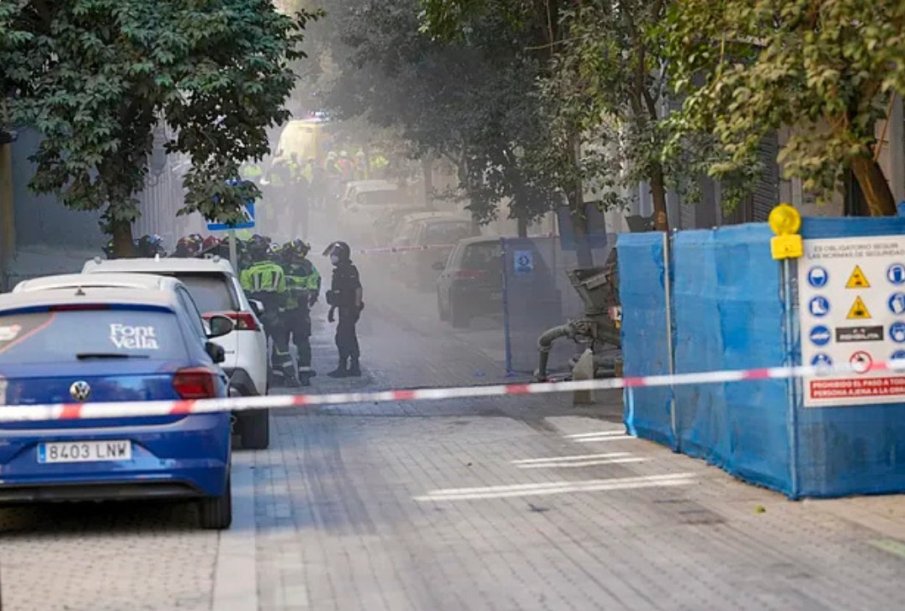 Откриха две тела под срутената сграда в центъра на Мадрид (ВИДЕО)