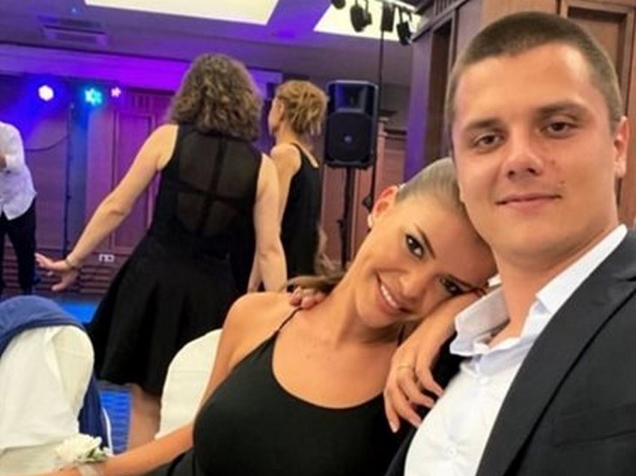 Снахата на Бай Миле роди отново