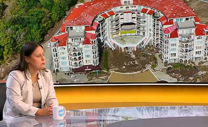 Шефката на ДНСК проговори ще изриват ли хотели от Елените