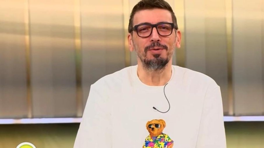 САМО В ПИК И РЕТРО: Геро ляга под ножа заради увиснала кожа (СНИМКИ)