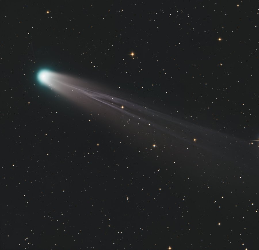 Любителите астрономи могат да наблюдават от България кометата Lemmon