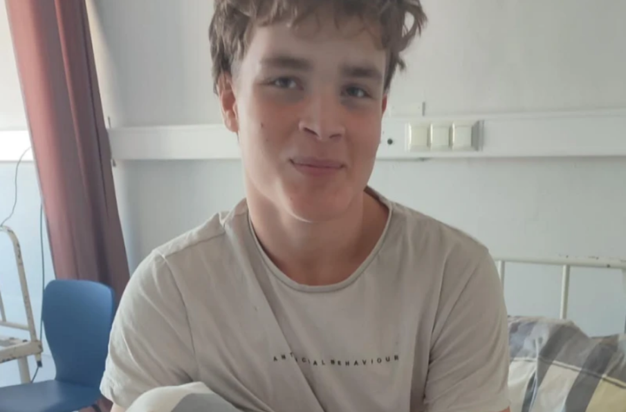 ДОБРА НОВИНА: Лекарите от Бургас, спасиха момчето, пострадало при потопа в Елените