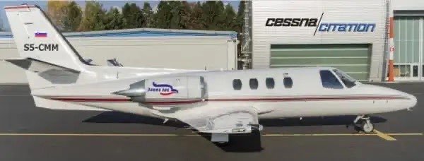 Супер скандал: Словенският пилот Кера лети с опасен самолет