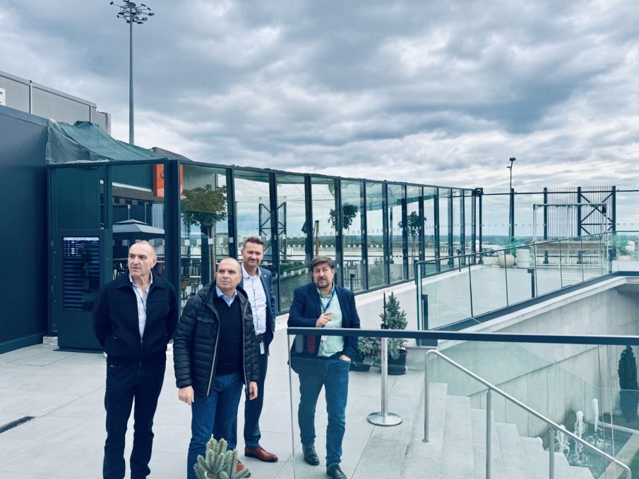 Гроздан Караджов посети Летище Варна