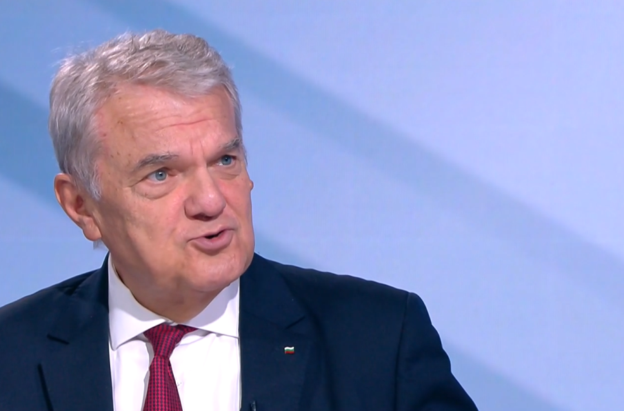 Румен Петков: Гнусни лъжи чувам по адрес на БСП от някакви шмекери