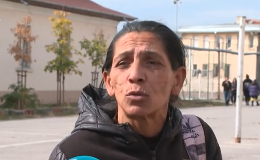 Майка на дете от 94-то училище: Преди три месеца пребиха сина ми като куче