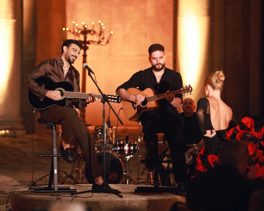 Меди най-търсен, задмина Коцето и Азис