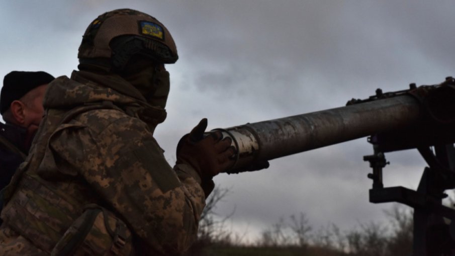 Испания ще купи оръжие от САЩ, за да го дари на Украйна