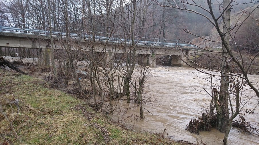 Река Елешница преля в района на Рилския манастир