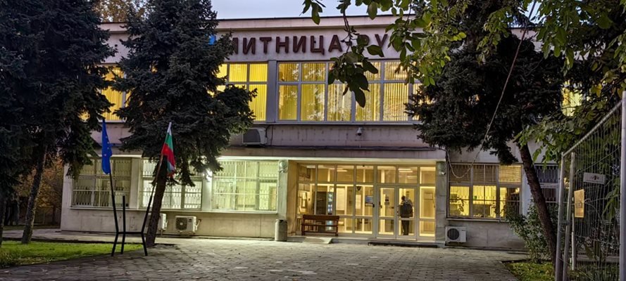 ПЪРВИ ПОДРОБНОСТИ! Има задържани при акцията на ГДБОП в митницата на Русе