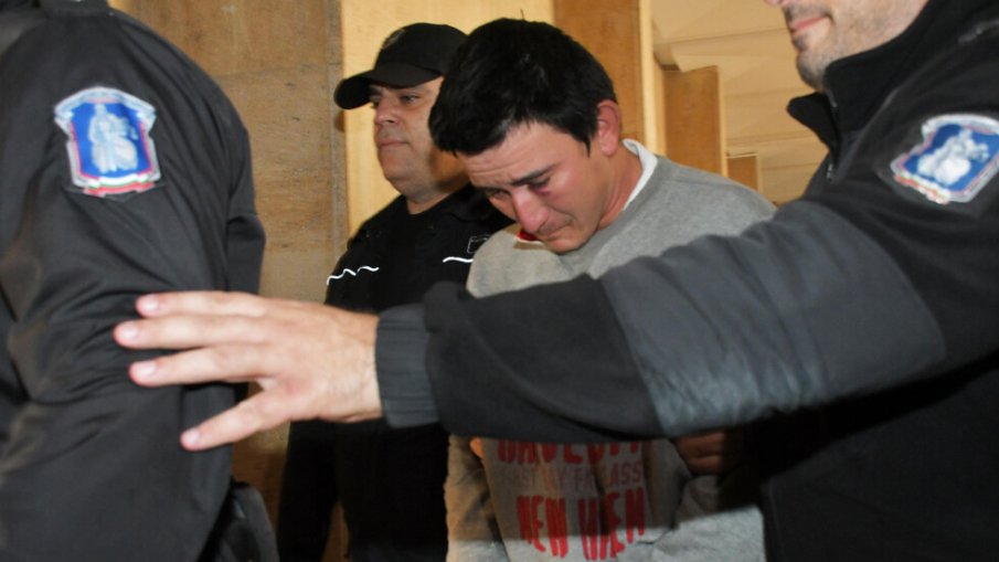 Оставиха в ареста тройният убиец от Люляково