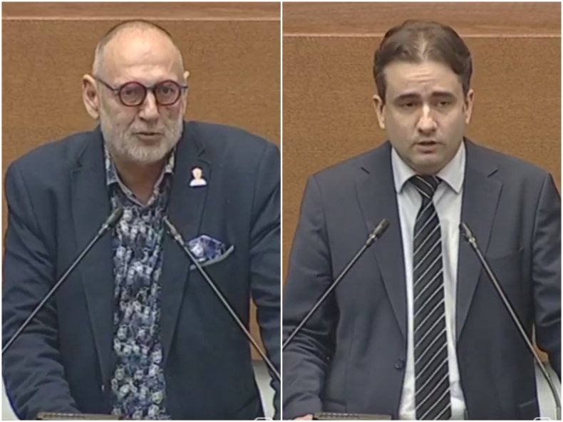 ШОУ В ЗАЛАТА! Тези ДВА ВЪПРОСА на Любен Дилов още отекват в ушите на Божидар Божанов (ВИДЕО)