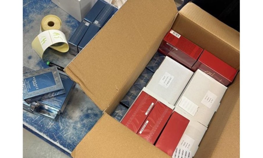 Българин опита да внесе контрабандно в Хърватия парфюми за близо 1,4 милиона евро