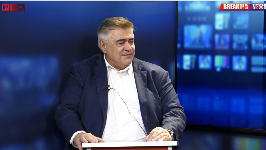 ПИК TV! Нотариус Димитър Танев с горещ коментар по повод предложение на ДСБ, свързано с прехвърлянето на автомобили: Играят си на законотворчество (ВИДЕО)