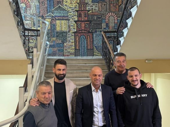 Кметът на Пловдив бесен след прекратения мач: Ние няма да строим за онези, които рушат