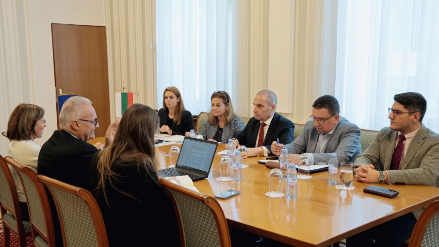 Гроздан Караджов: По-бързото изграждане на третия мост над Дунав е ключов български приоритет