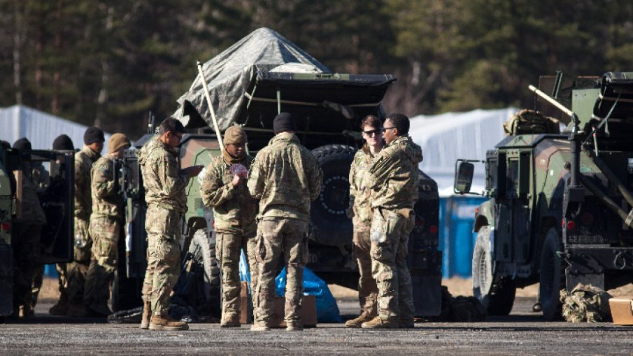 Цивилните от военните бази на САЩ в Италия готвят стачка