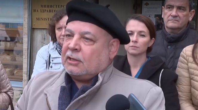 Общественият съвет за Национална детска болница подава оставка