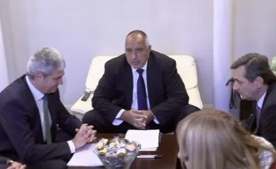 ИЗВЪНРЕДНО! Важна среща в централата на ГЕРБ - Борисов разговаря със синдикатите за бюджета