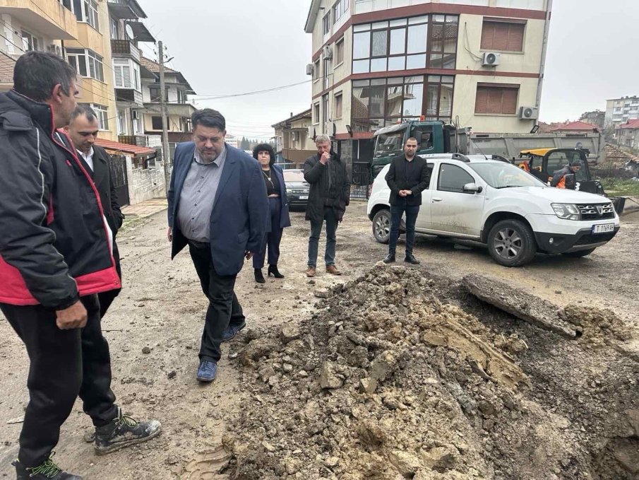 Атанас Зафиров: В рамките на този мандат няма да има нито едно населено място без достъп до питейната вода (СНИМКИ)