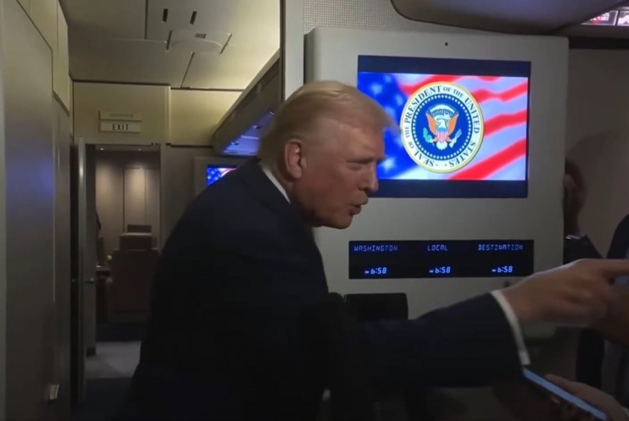 Доналд Тръмп избухна срещу репортерка: Тихо. Тихо, прасенце (ВИДЕО)