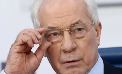 Бивш украински премиер: САЩ активно търсят заместник на Зеленски