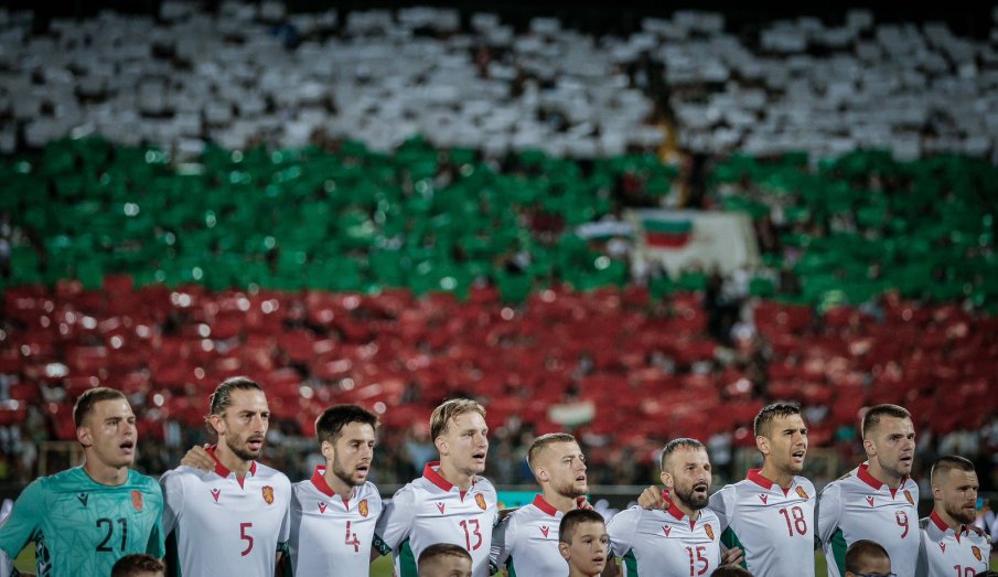 От общината в Бурса с предупреждение: Българският химн трябва да бъде слушан на крака и пазене на тишина