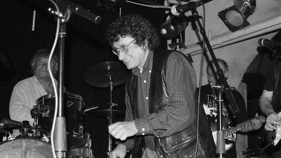 Почина музикантът Иван Милев, известен като Вачо Бъндарака