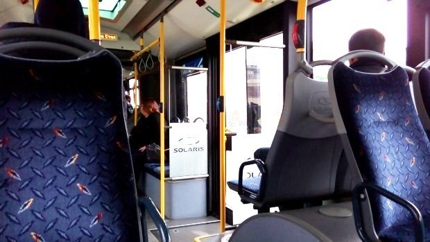 Нервак нападна с юмруци автоконтрольор в Монтана