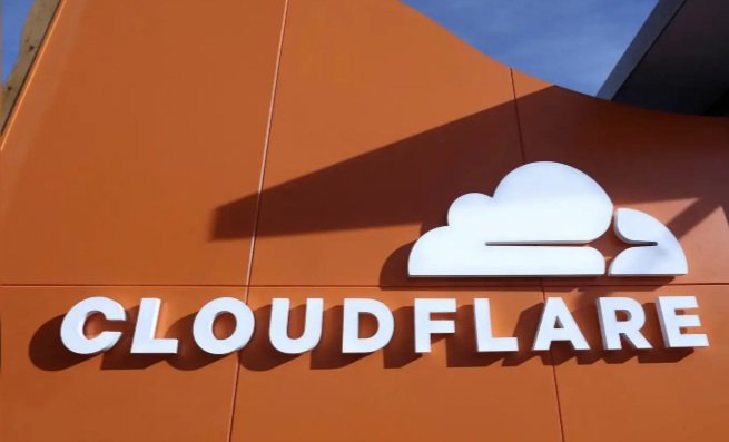 Близо 20% от всички сайтове в света се сринаха