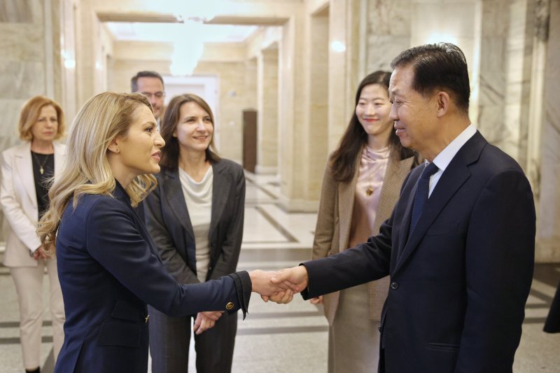 Рая Назарян: България и Китай ще продължат да си сътрудничат като истински партньори (СНИМКИ)