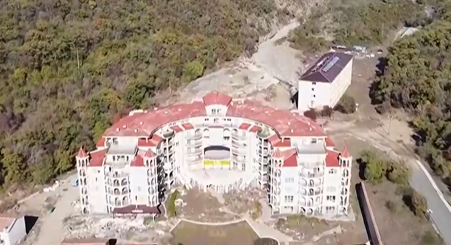 ДНСК нареди премахване на изкуственото корито под комплекс „Негреско” на Елените