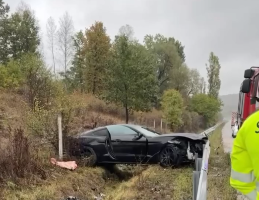 Катастрофа на магистрала „Хемус“ блокира изпреварващата лента в посока Варна